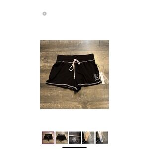 Rae‎ Dunn Shorts SZ SM NWT
